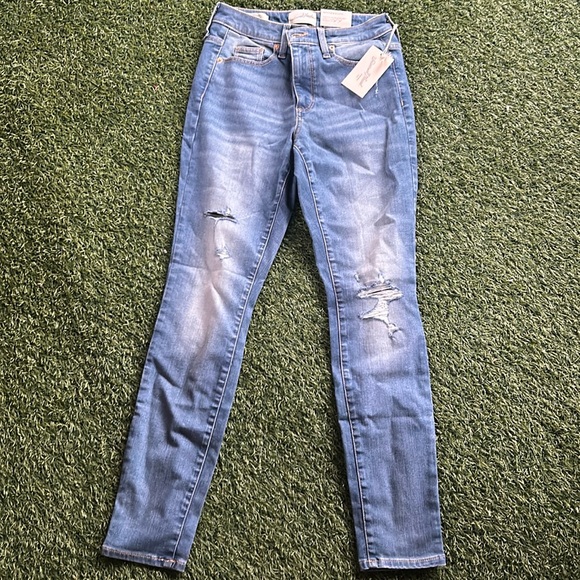 Universal Thread Denim - Universal Thread High rise skinny jeans